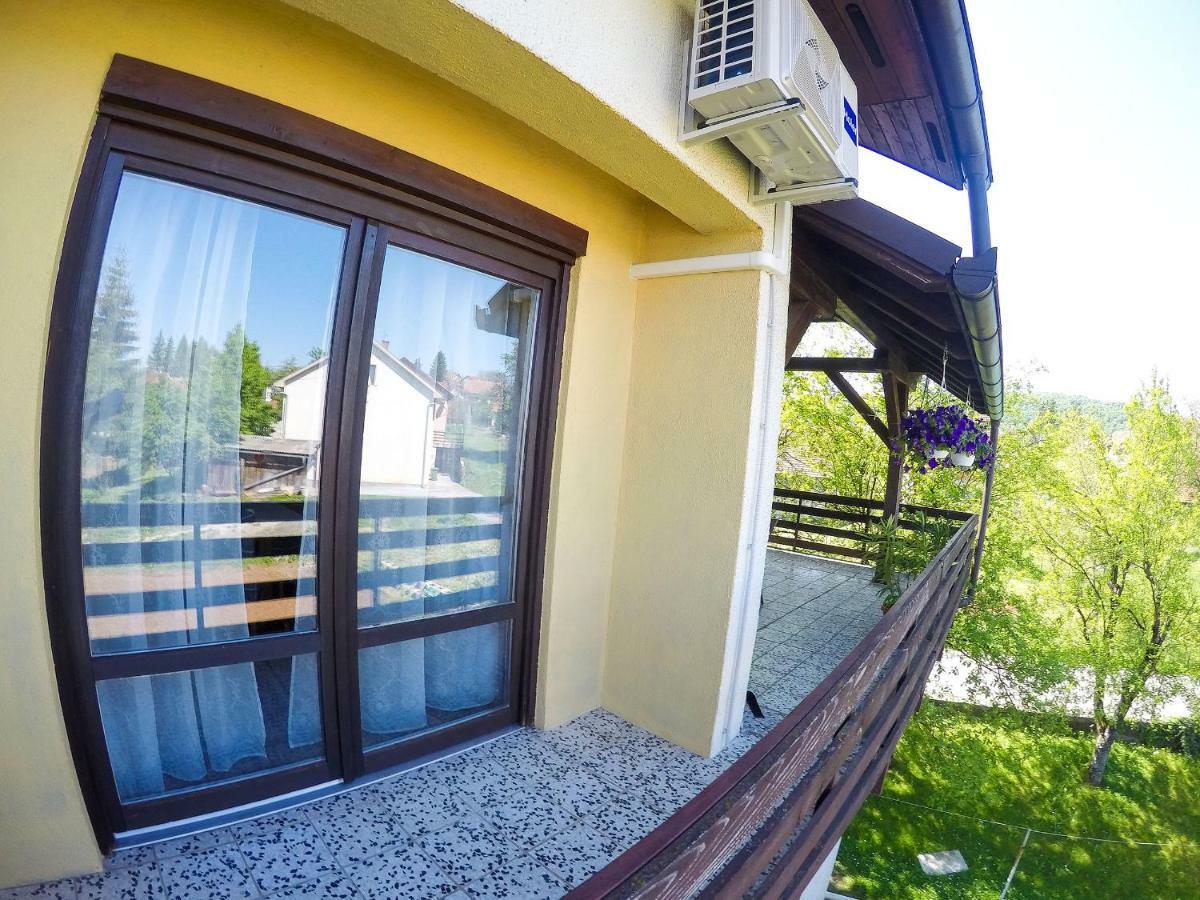 Appartement Cherry House à Slunj Extérieur photo